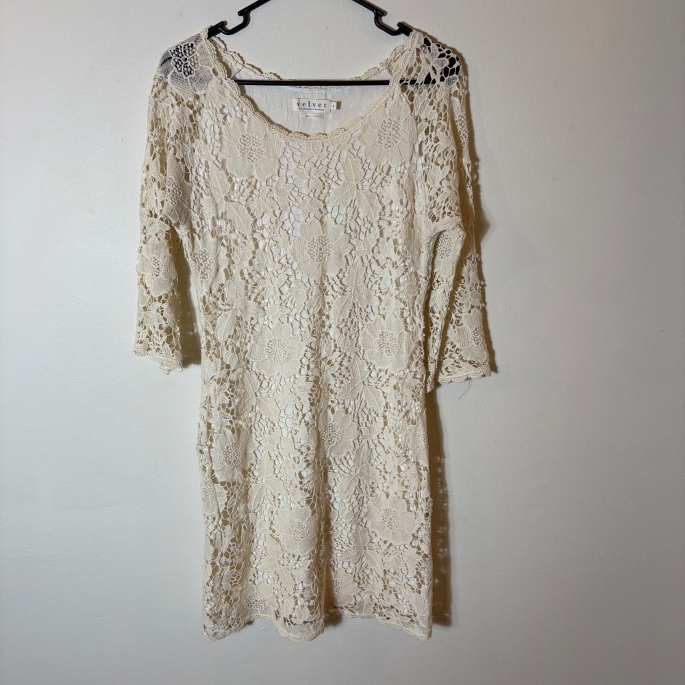 Velvet by Graham & Spencer Lace Dress Crochet Overlay Cream Floral‎ Size Small